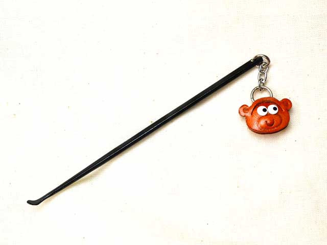 ファッション雑貨　耳かき、動物